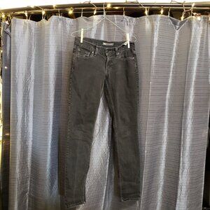 Levi's-Low Rise- Black - Jeans